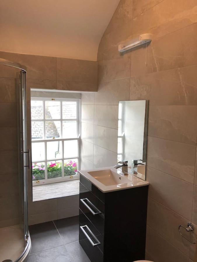 Perfect Apartment In Ideal Location Ennistimon Buitenkant foto